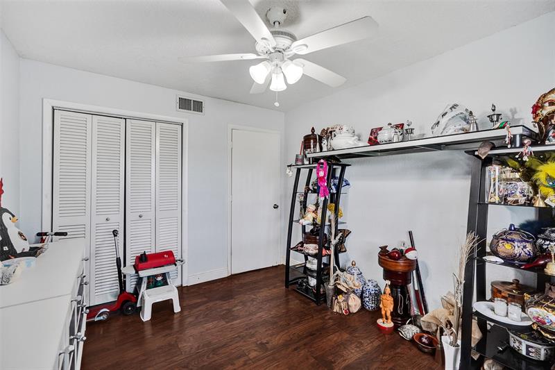 Image 15 of 60 For 8740 Azalea Ct  102