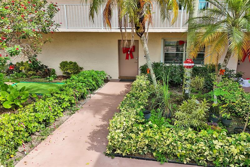 Image 20 of 60 For 8740 Azalea Ct  102