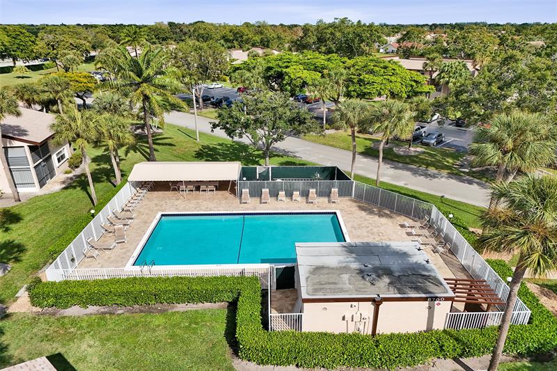 Image 22 of 60 For 8740 Azalea Ct  102