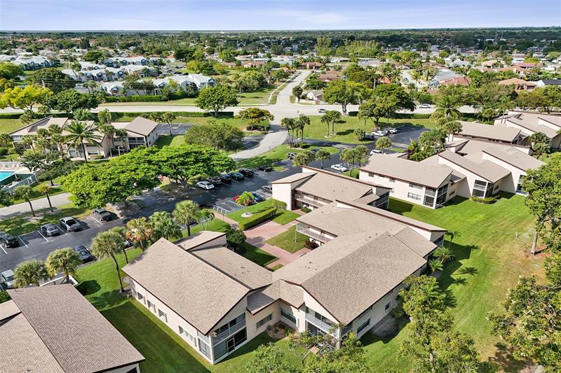 Image 27 of 60 For 8740 Azalea Ct  102