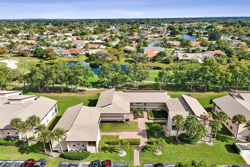 Image 29 of 60 For 8740 Azalea Ct  102