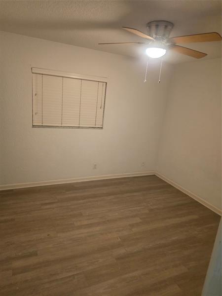 Image 8 of 29 For 259 Cypress Rd  509