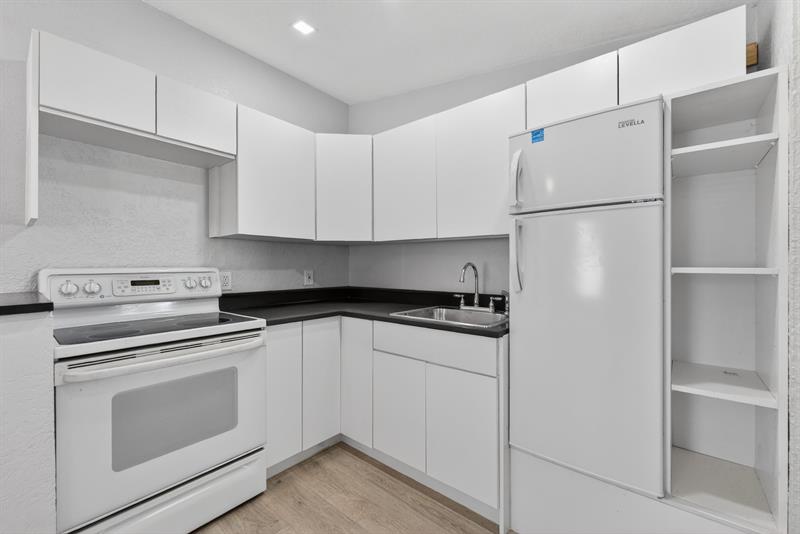 Image 7 of 21 For 1534 58th Ave