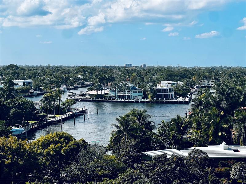 Image 5 of 26 For 2200 33rd Ave 8g