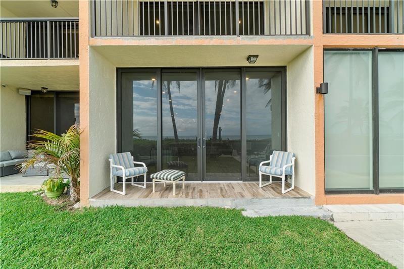 Image 22 of 27 For 520 Ocean Blvd  2