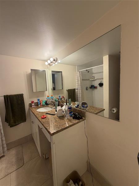 Image 11 of 18 For 7173 Orange Drive  110b