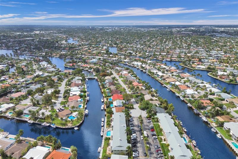 Image 40 of 78 For 935 9th Ave  16