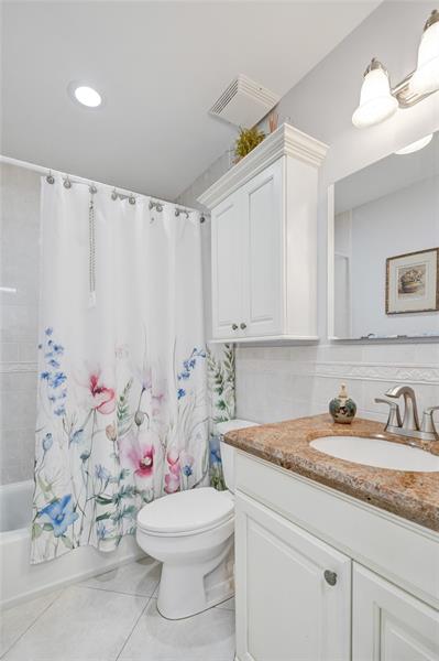 Image 41 of 78 For 935 9th Ave  16