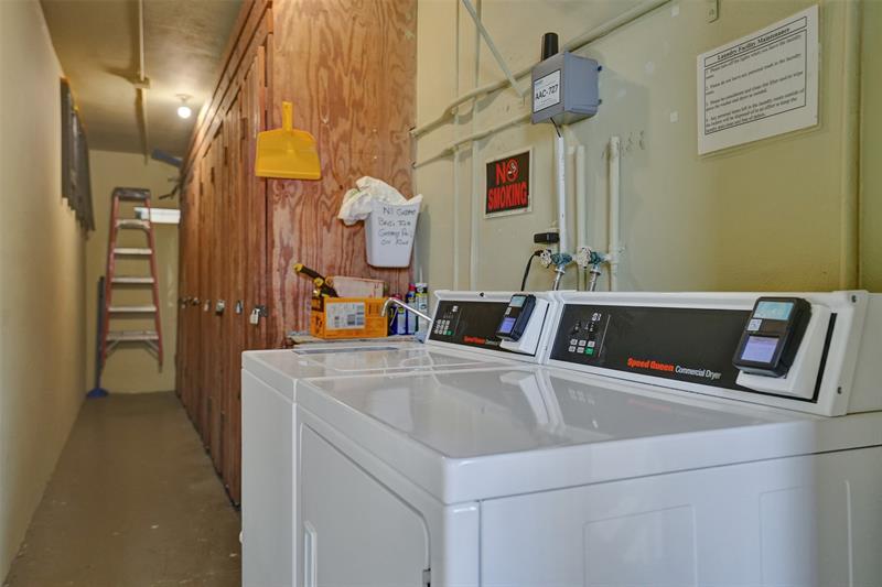 Image 62 of 78 For 935 9th Ave  16