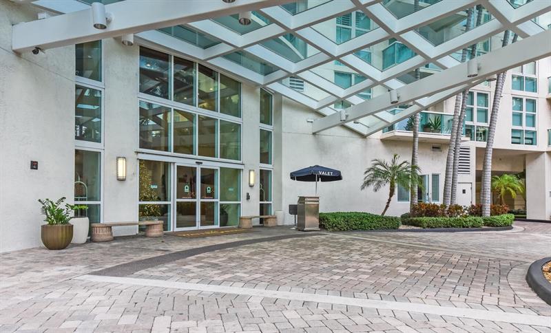 Image 51 of 51 For 347 New River Dr 2303