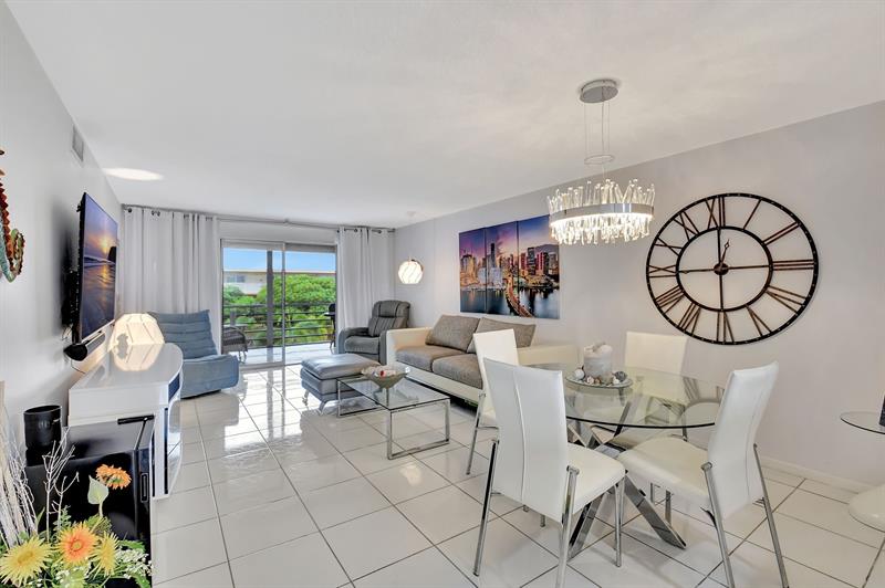 Image 11 of 64 For 2615 3rd Ct  411