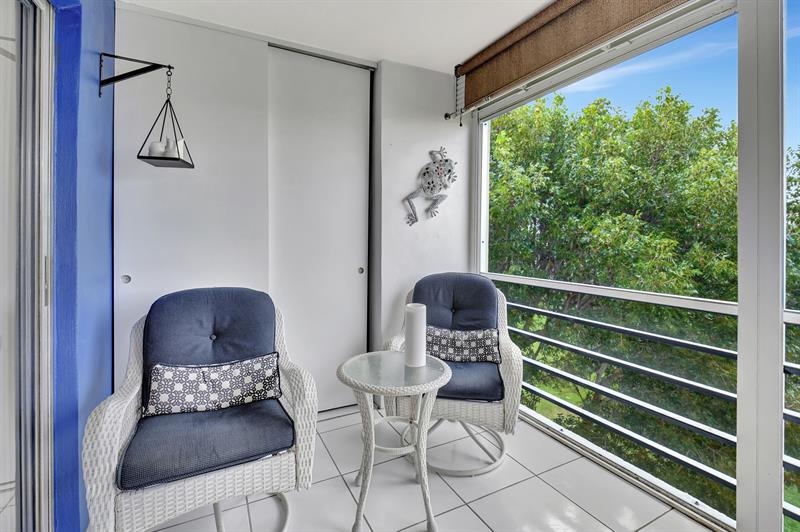 Image 18 of 64 For 2615 3rd Ct  411