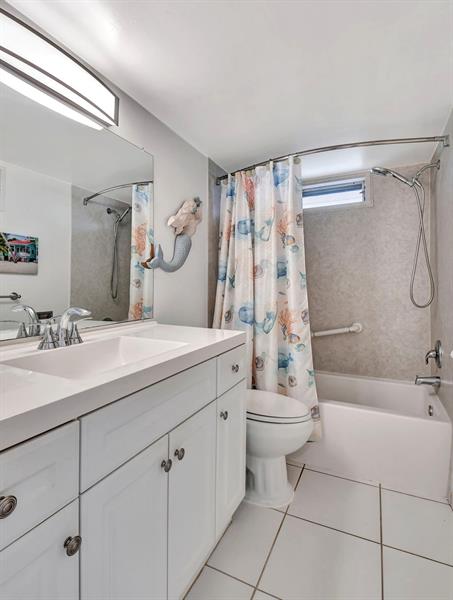 Image 28 of 64 For 2615 3rd Ct  411