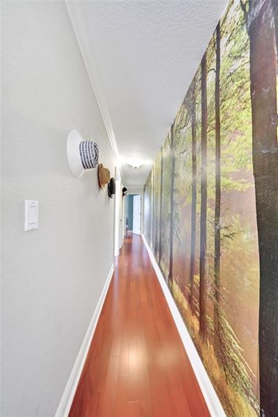 Image 11 of 30 For 2701 Middle River Dr  11