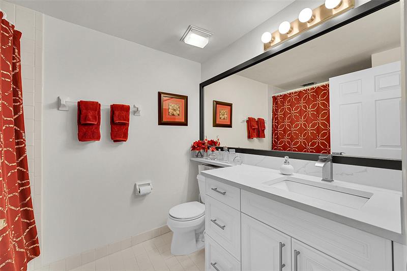 Image 27 of 43 For 415 Buttonwood Pl