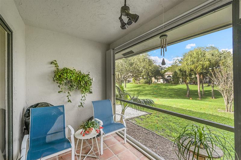 Image 35 of 43 For 415 Buttonwood Pl