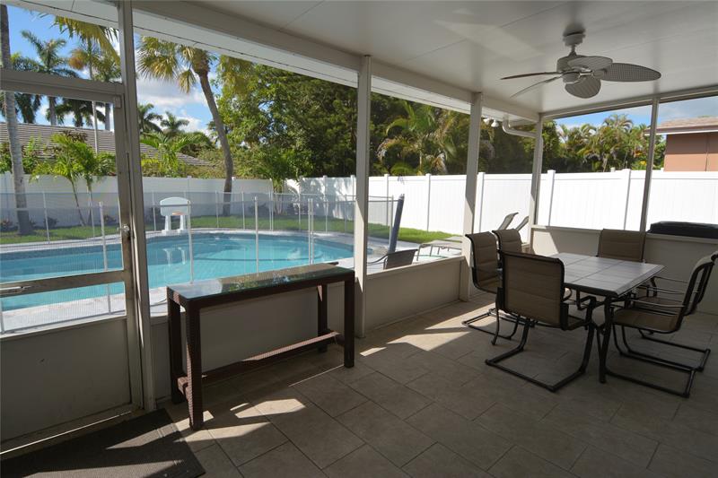 Image 22 of 23 For 3840 42nd Ter