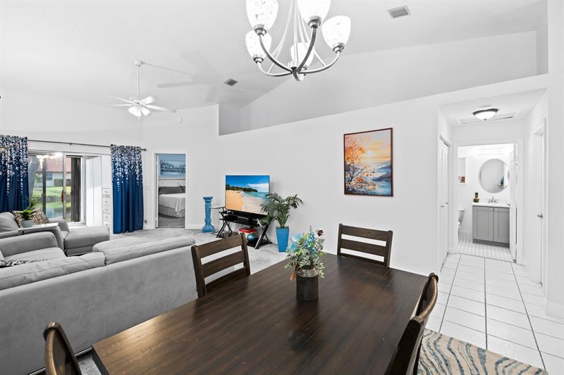 Image 14 of 24 For 6167 Nw 91st Avenue