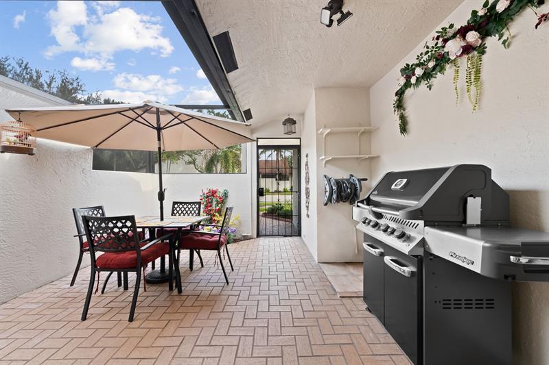 Image 6 of 24 For 6167 Nw 91st Avenue