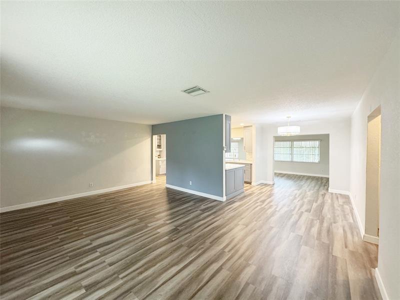 Image 9 of 26 For 9602 72nd St