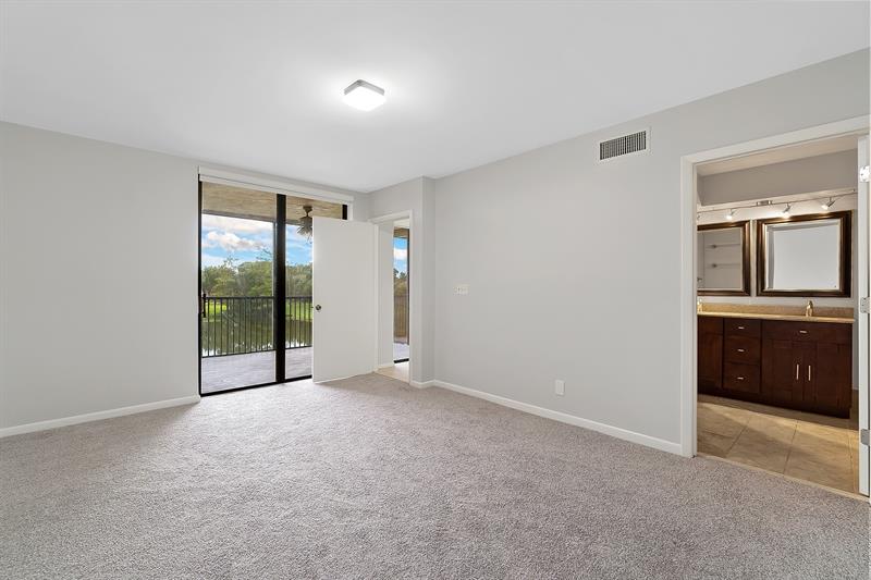 Image 11 of 23 For 10730 14th St  167