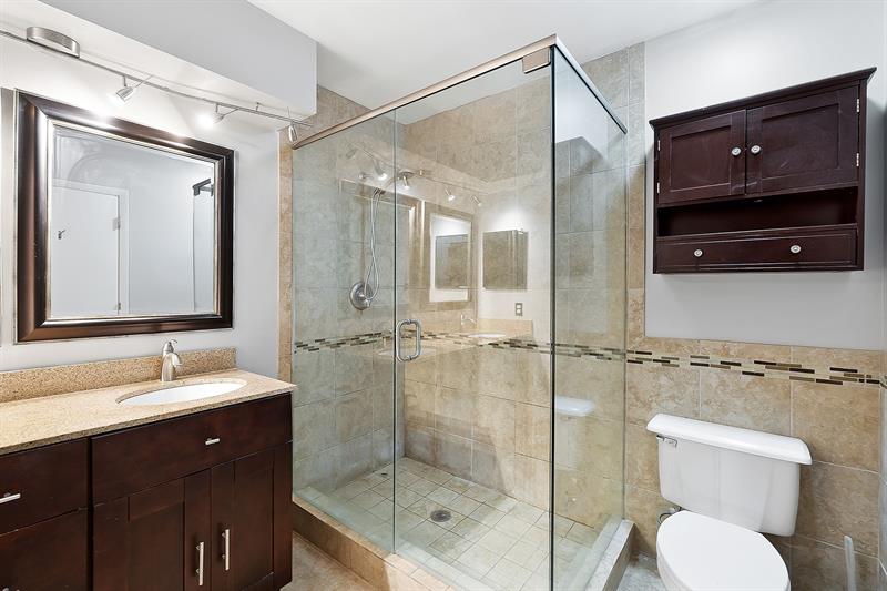 Image 14 of 23 For 10730 14th St  167