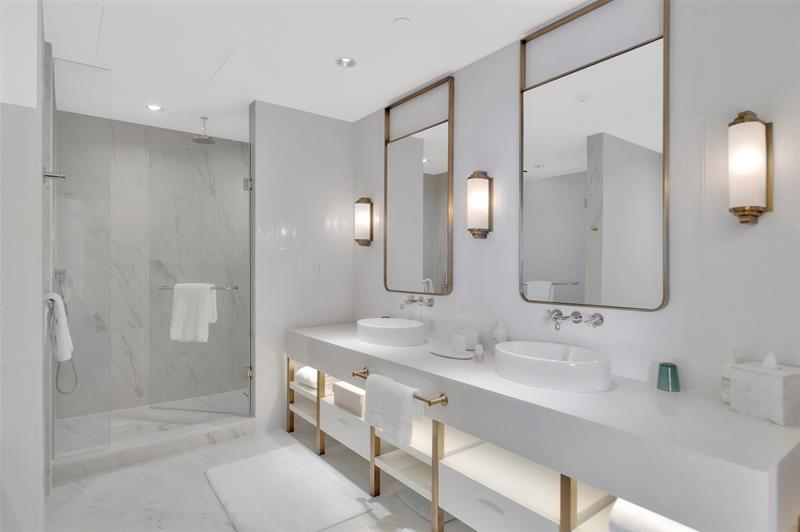 Image 18 of 53 For 525 Fort Lauderdale Beach Blvd  1404