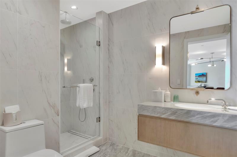 Image 46 of 53 For 525 Fort Lauderdale Beach Blvd  1404