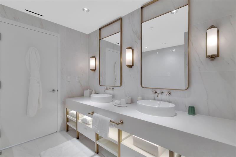 Image 52 of 53 For 525 Fort Lauderdale Beach Blvd  1404