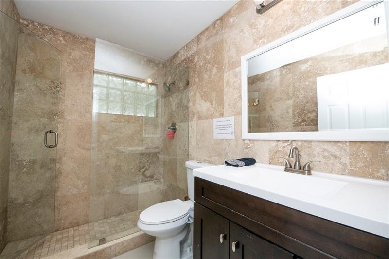 Image 15 of 17 For 3322 Mckinley St