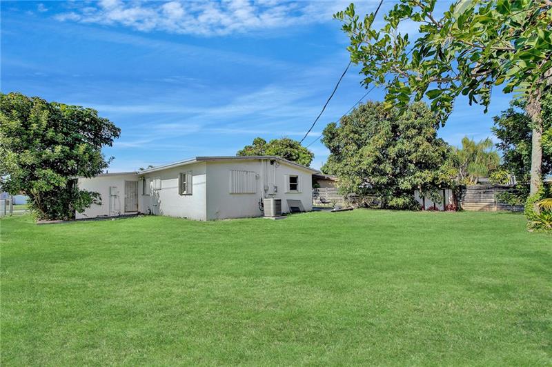 Image 17 of 17 For 3322 Mckinley St