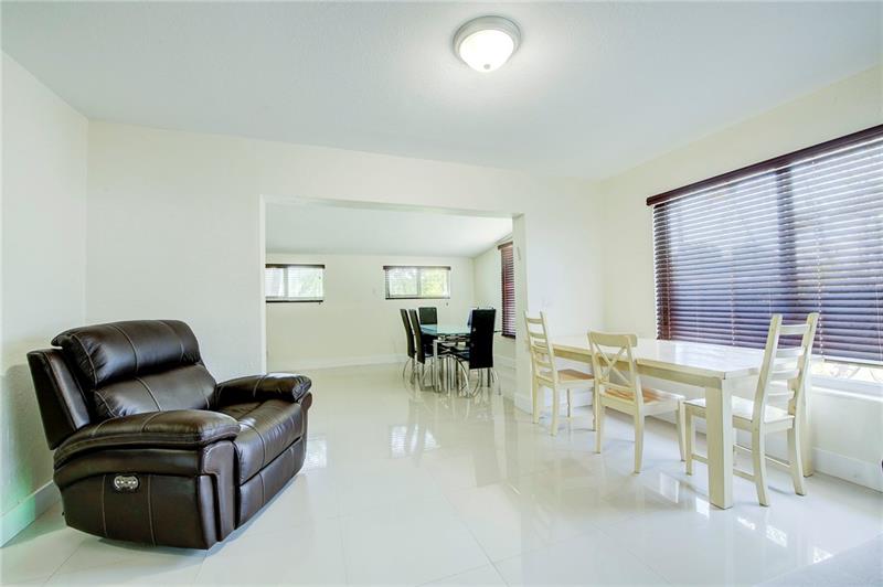 Image 6 of 17 For 3322 Mckinley St