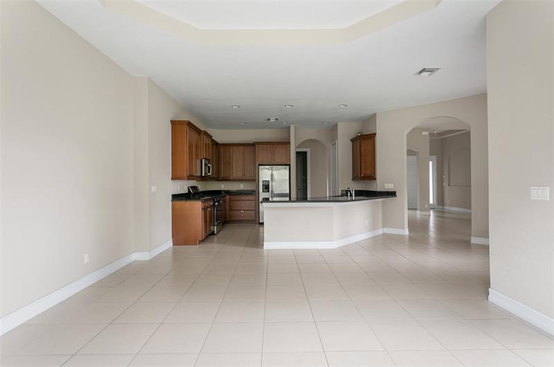 Image 12 of 39 For 3477 Westover Ct