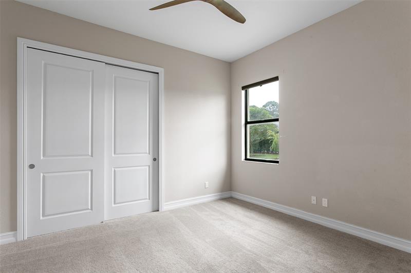 Image 29 of 39 For 3477 Westover Ct