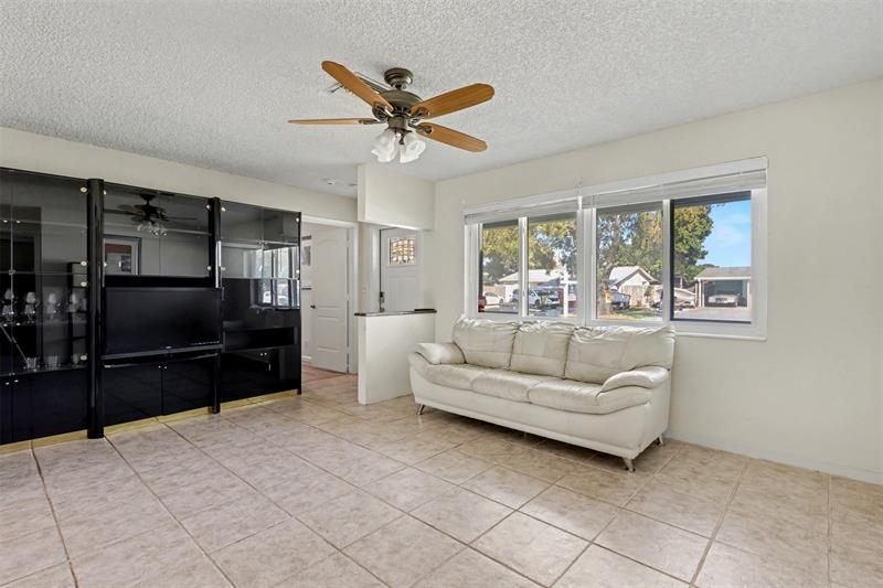 Image 6 of 24 For 6430 Harding St