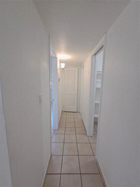 Image 20 of 29 For 1007 19th Ave  4