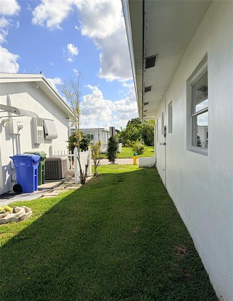 Image 31 of 32 For 6875 15th St