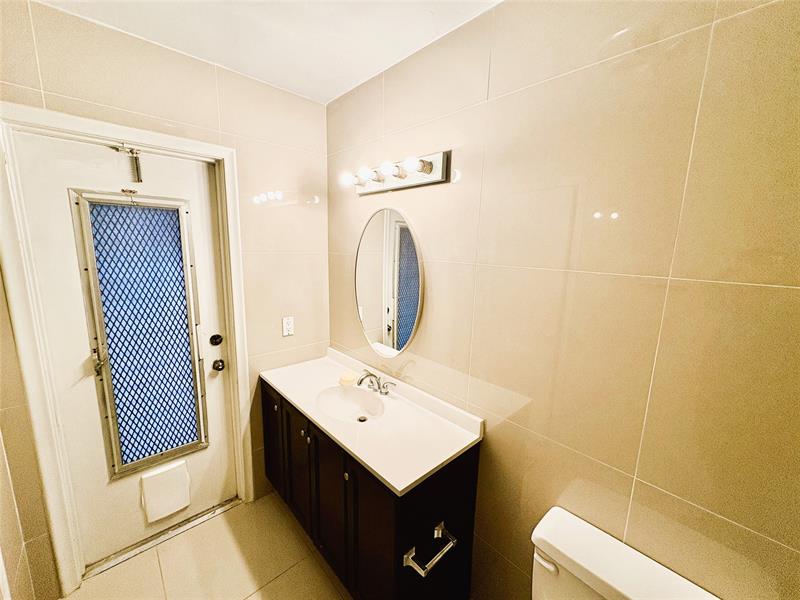 Image 18 of 29 For 7450 15th St