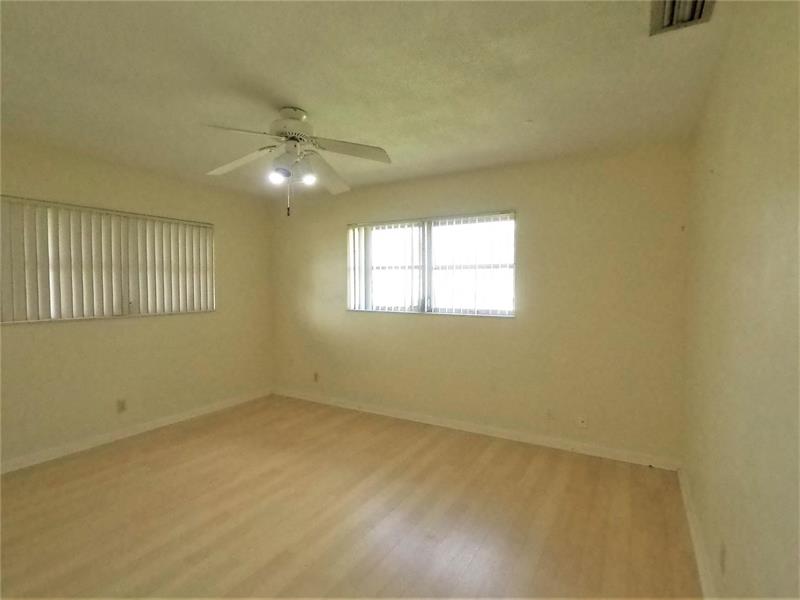 Image 19 of 29 For 7450 15th St