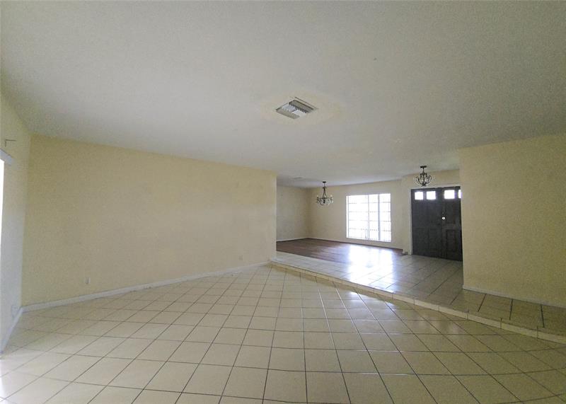 Image 3 of 29 For 7450 15th St