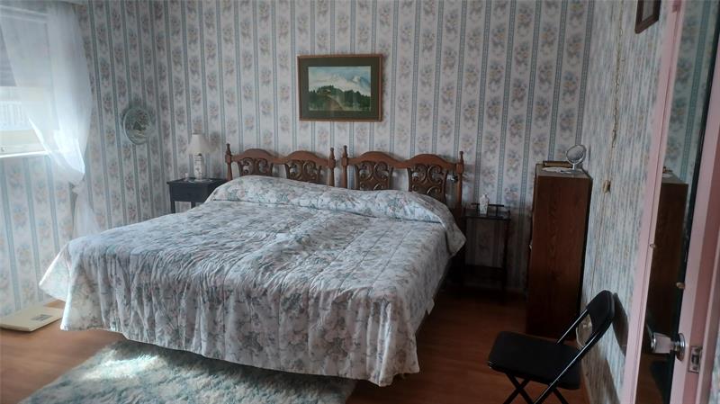 Image 3 of 9 For 2191 1st Court  202