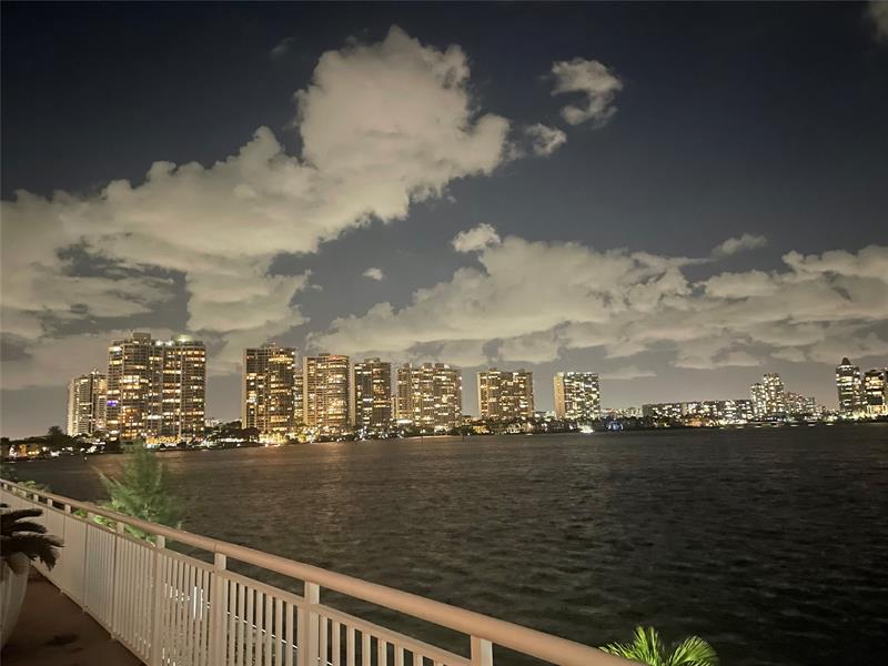 Image 18 of 25 For 251 174th St  220