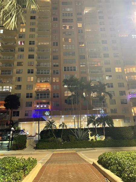 Image 24 of 25 For 251 174th St  220