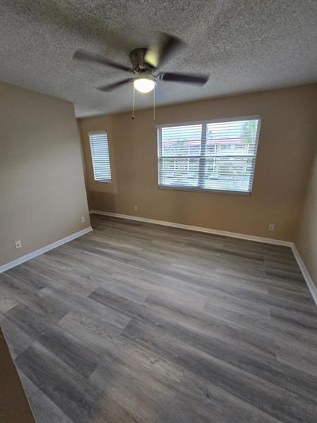 Image 13 of 18 For 95 3rd St  