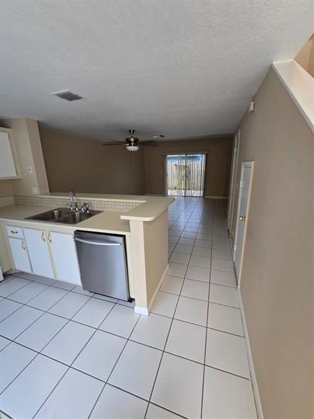 Image 3 of 18 For 95 3rd St  