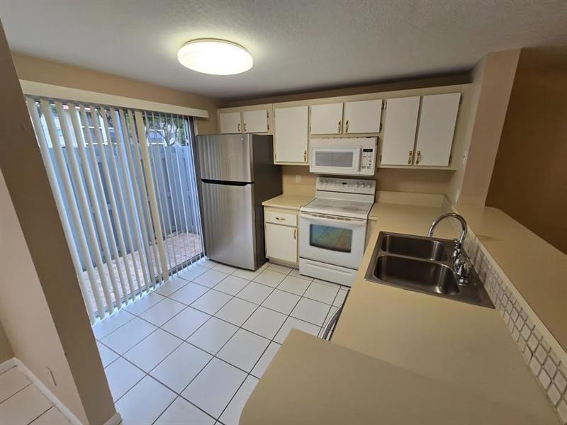 Image 9 of 18 For 95 3rd St  