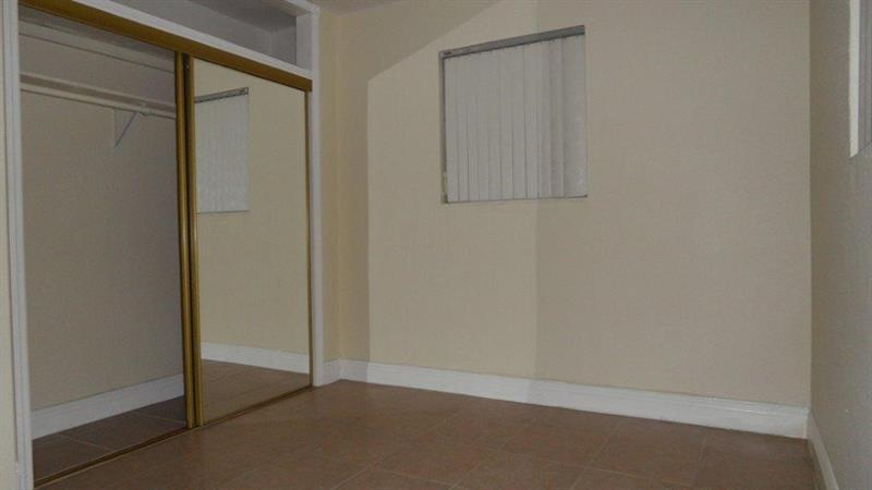 Image 33 of 37 For 700 70th Ave  700