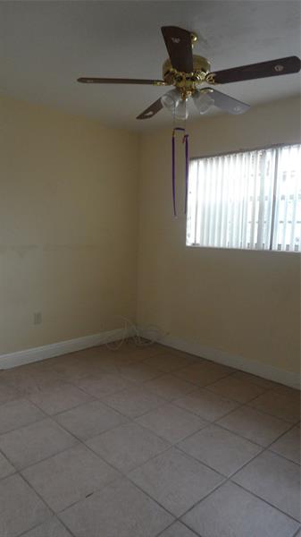 Image 9 of 37 For 700 70th Ave  700