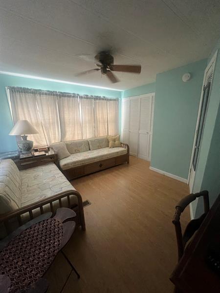 Image 14 of 35 For 10885 Federal Hwy