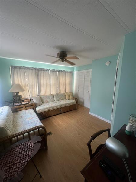 Image 15 of 35 For 10885 Federal Hwy